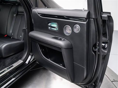 Used 2025 Rolls-Royce Ghost AWD/4WD image 31