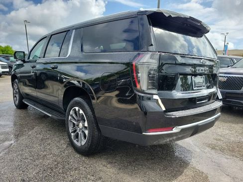 New 2026 Chevrolet Suburban LT w/ Comfort Package RWD image 2