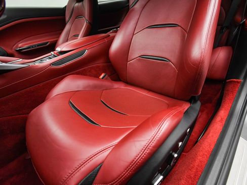 Used 2018 Ferrari GTC4Lusso V12 image 59