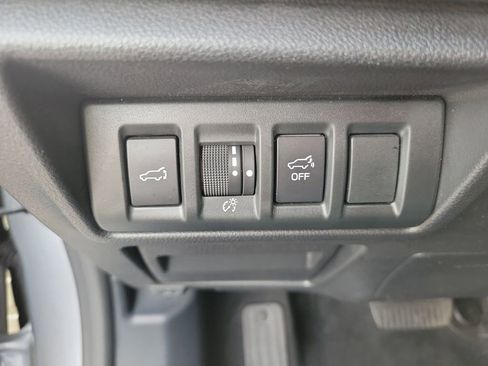 Used 2020 Subaru Outback Limited w/ Popular Package #2 image 32