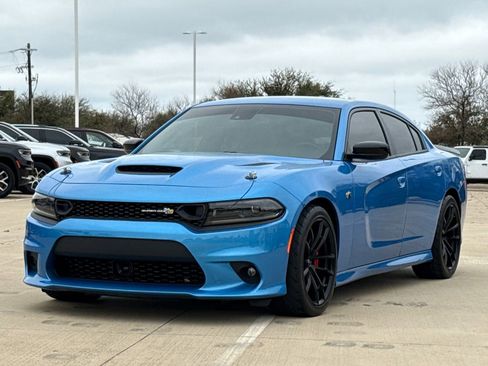 Used 2023 Dodge Charger Scat Pack w/ Plus Group RWD image 3