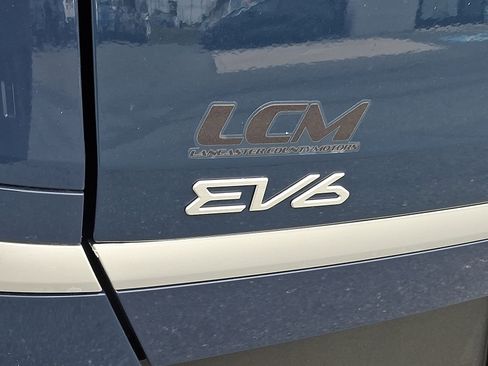 New 2025 Kia EV6 Light image 18