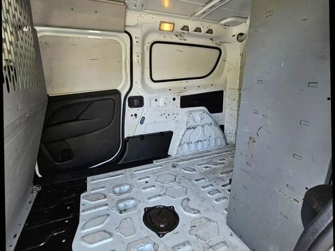 Used 2021 RAM ProMaster City Tradesman image 22