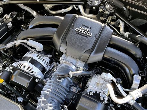 Used 2025 Toyota GR86 Premium image 25