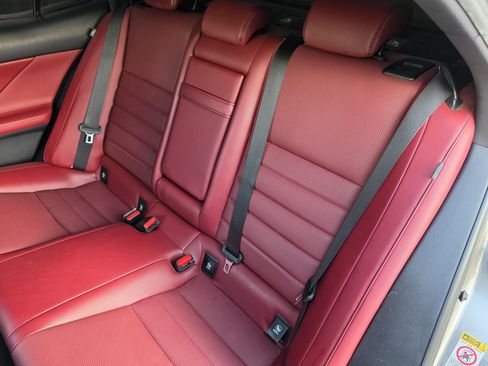 Used 2016 Lexus IS 200t w/ F Sport Package RWD image 17