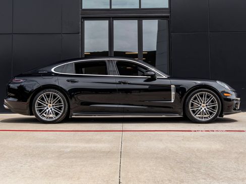 Certified 2020 Porsche Panamera 4S Executive AWD/4WD image 11