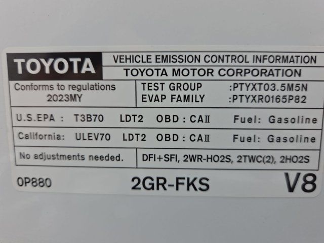Used 2023 Toyota Tacoma TRD Off-Road w/ Black Out Package (TMS) AWD/4WD image 18