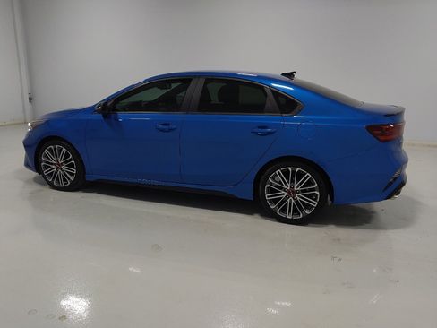 Used 2022 Kia Forte GT FWD image 3
