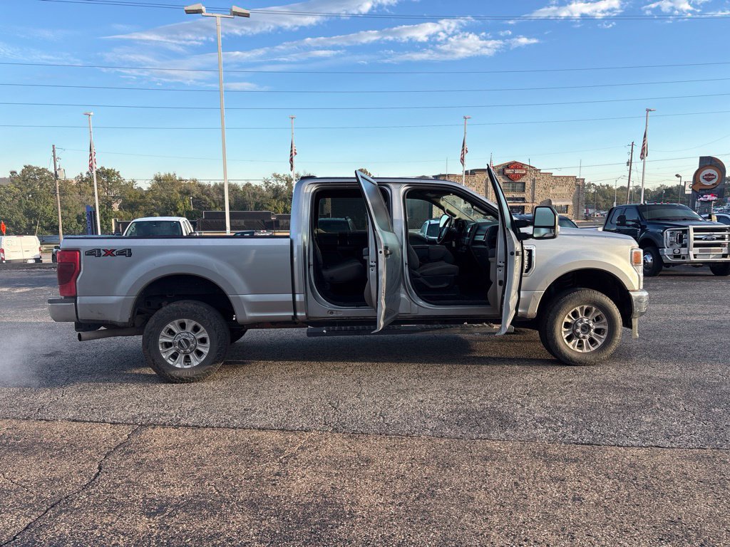 Used 2022 Ford F250 XLT AWD/4WD image 8