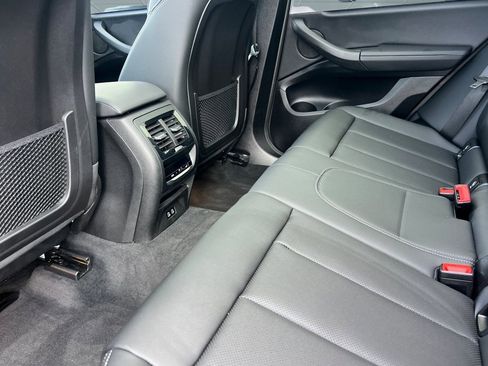 Used 2024 BMW X3 xDrive30i w/ Convenience Package image 16