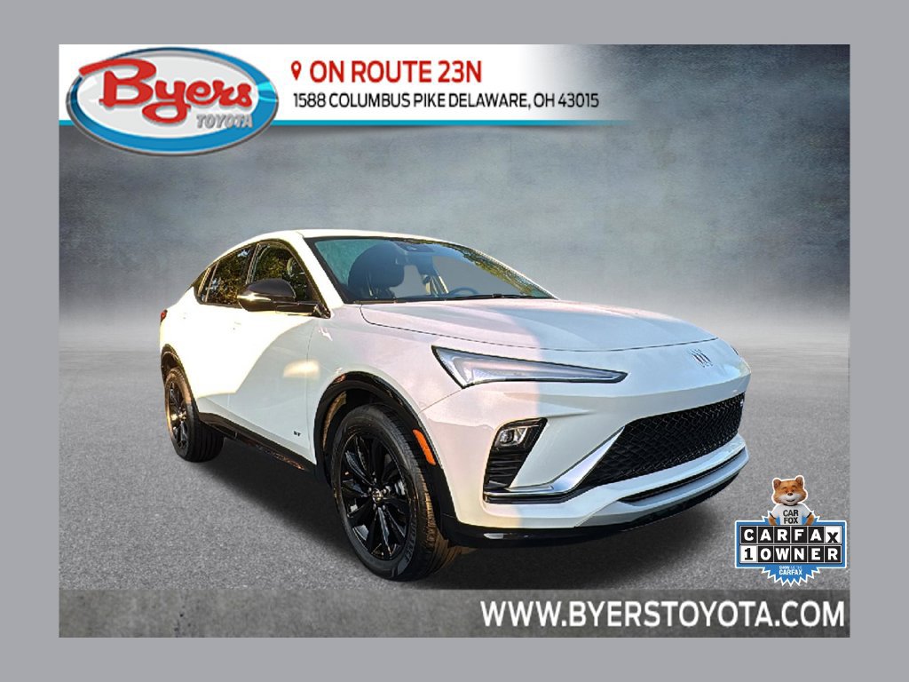Used 2025 Buick Envista Sport Touring FWD image 1
