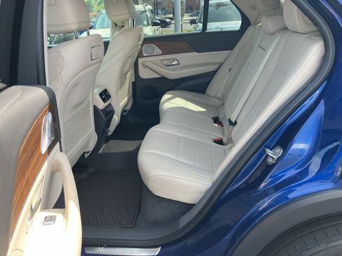 Used 2020 Mercedes-Benz GLE 350 4MATIC image 35