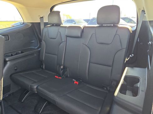 Certified 2022 Kia Telluride LX image 35