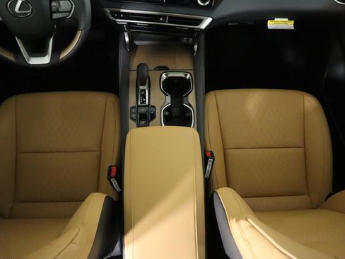 New 2026 Lexus RX 350h image 17