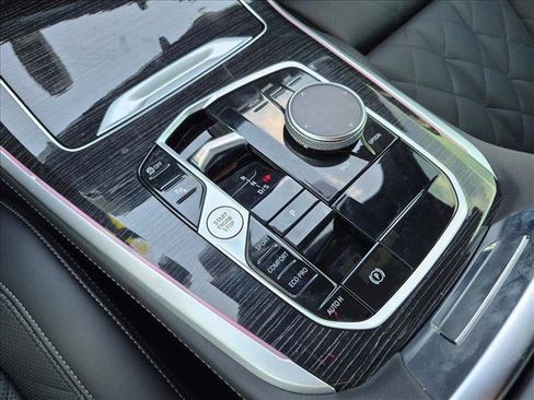 Certified 2026 BMW X5 sDrive40i w/ M Sport Package RWD image 16
