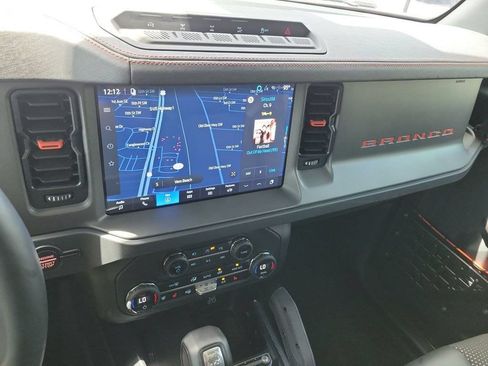 Used 2026 Ford Bronco Raptor AWD/4WD image 15