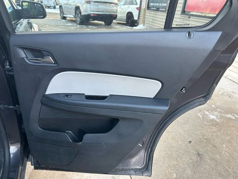 Used 2013 Chevrolet Equinox LT image 16
