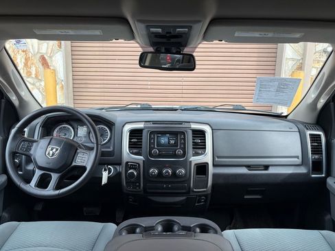 Used 2016 RAM 1500 Classic SLT image 16