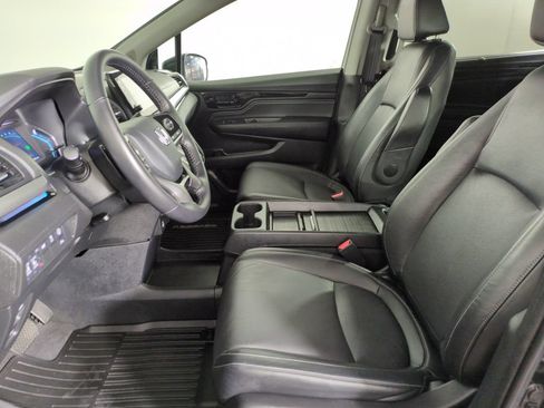 Used 2024 Honda Odyssey Touring image 13