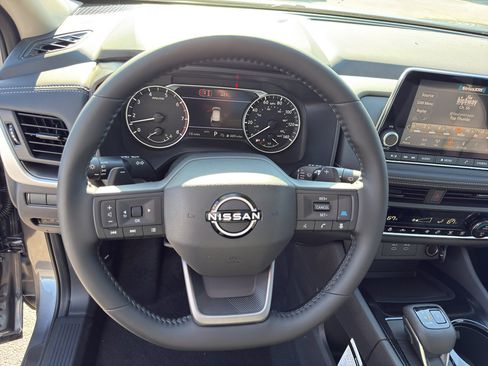 New 2026 Nissan Rogue SV image 16