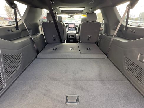 New 2026 GMC Yukon XL Denali w/ Sun & Power Step Package image 10