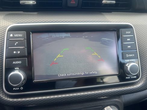 Used 2022 Nissan Kicks S FWD image 50