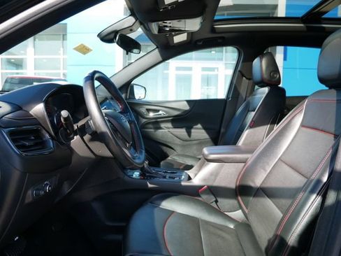Used 2023 Chevrolet Equinox RS w/ RS Leather Package AWD/4WD image 7