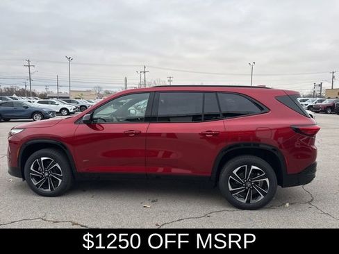 New 2026 Buick Enclave Sport Touring w/ Power Package FWD image 7