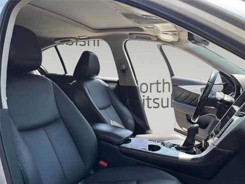 Used 2020 INFINITI Q50 Luxe w/ Essential Package (3.0T Luxe) AWD/4WD image 32