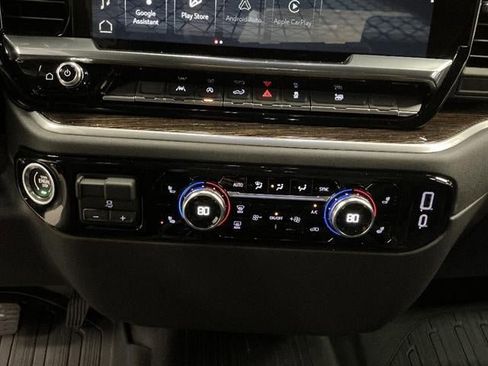 New 2026 GMC Sierra 1500 SLE AWD/4WD image 16