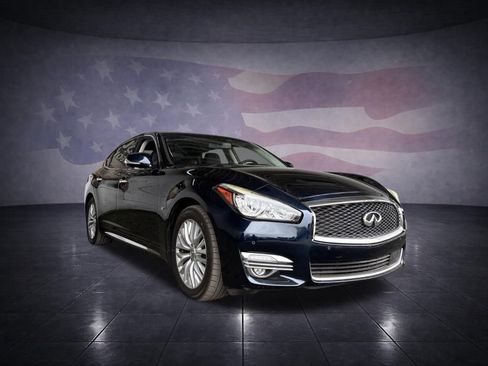 Used 2016 INFINITI Q70 L 3.7 w/ Deluxe Touring Package RWD image 7