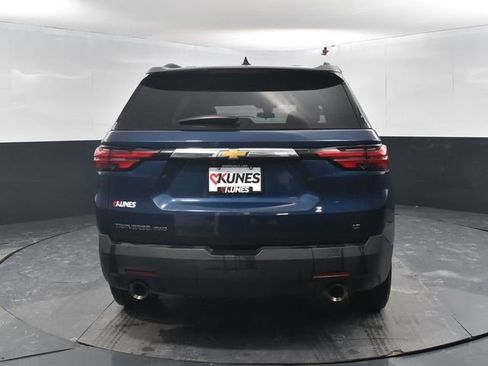 Used 2023 Chevrolet Traverse LT image 8