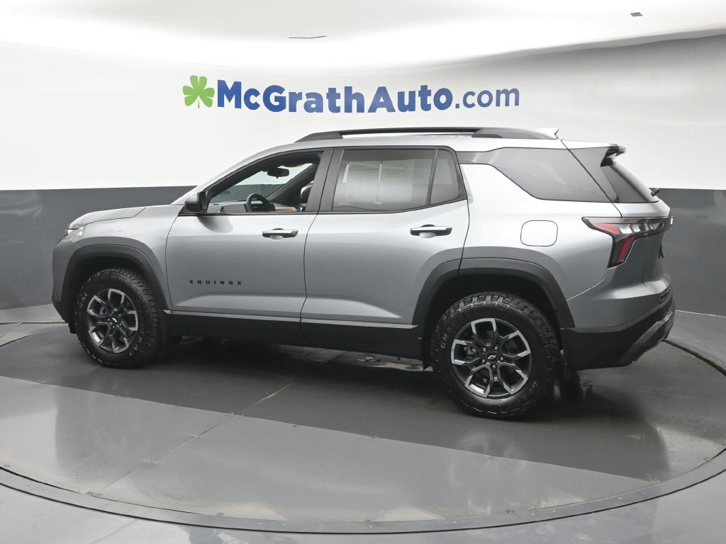 Used 2026 Chevrolet Equinox ACTIV AWD/4WD image 24