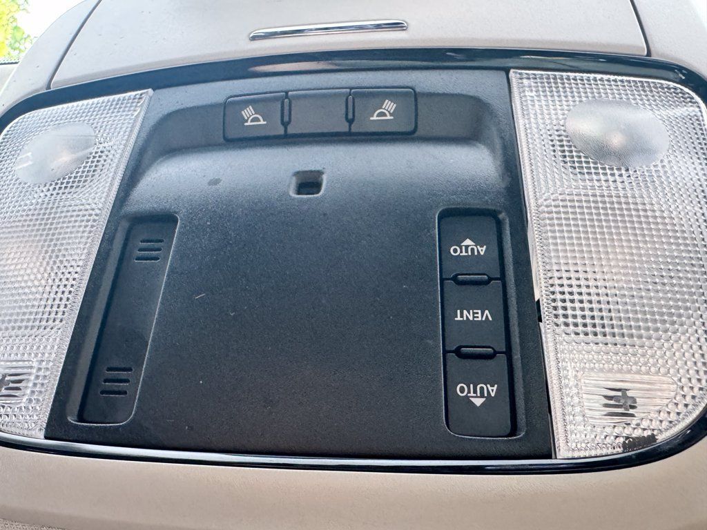 Used 2022 Dodge Durango SXT AWD/4WD image 28