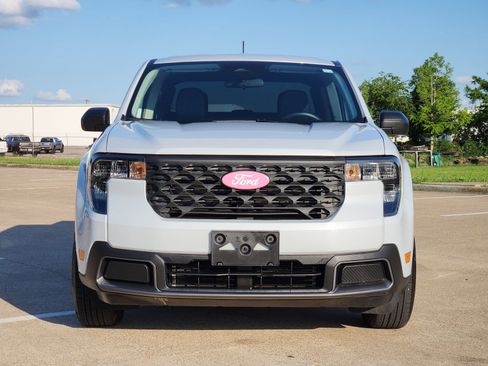 Used 2025 Ford Maverick XLT FWD image 7