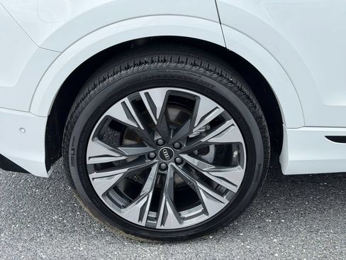 Certified 2026 Audi Q8 Premium Plus AWD/4WD image 12