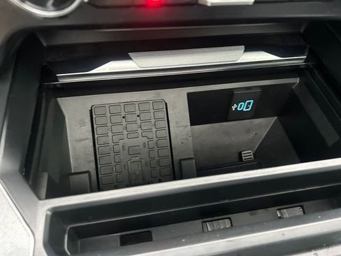 Used 2025 Ford F450 Platinum w/ FX4 Off-Road Package image 20