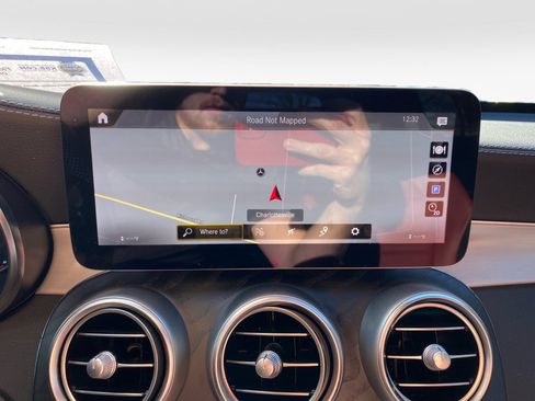 Used 2021 Mercedes-Benz GLC 43 AMG 4MATIC image 16