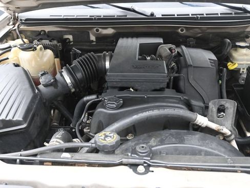 Used 2005 Chevrolet Colorado LS w/ Safe And Sound Package RWD image 21