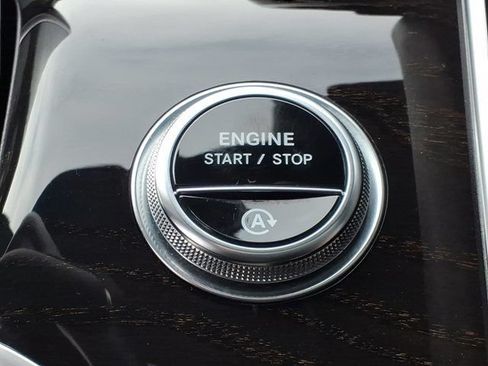 Certified 2023 Mercedes-Benz GLC 300 image 25