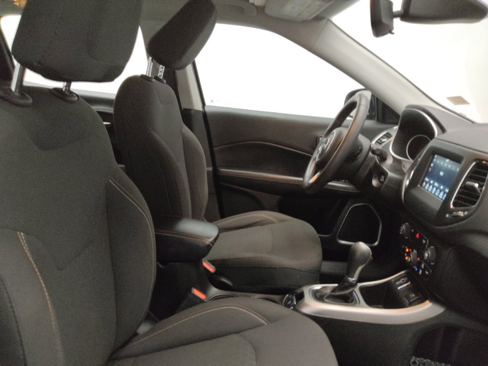Used 2020 Jeep Compass Sport FWD image 21