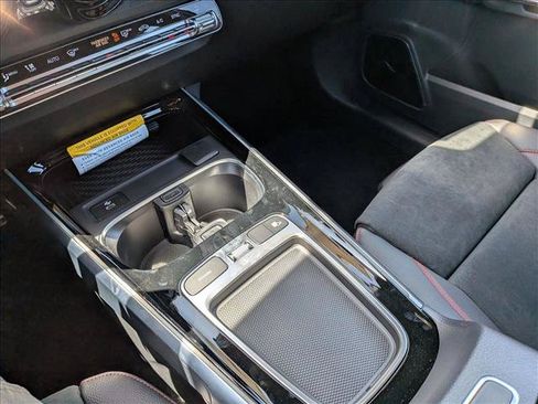 New 2026 Mercedes-Benz GLB 35 AMG 4MATIC image 12