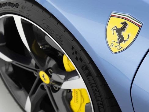 Used 2022 Ferrari SF90 Stradale image 40