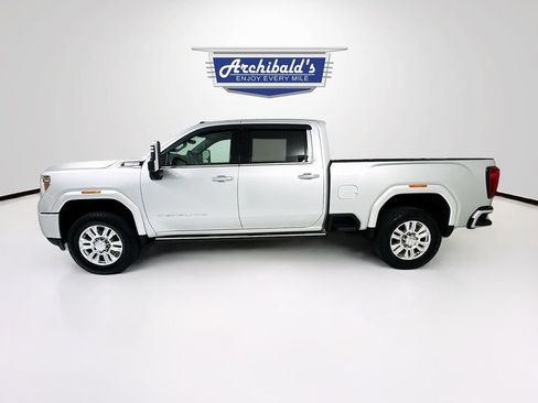 Used 2021 GMC Sierra 3500 Denali w/ Denali Ultimate Package AWD/4WD image 4