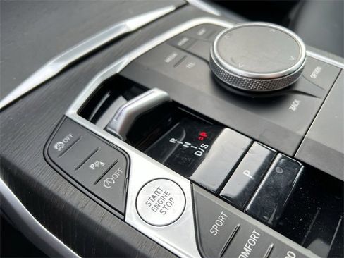 Used 2024 BMW 330i Sedan image 20
