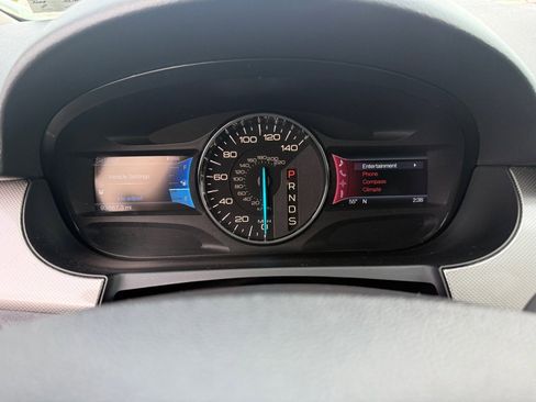 Used 2013 Ford Edge SEL image 11