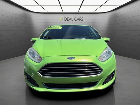 Used 2014 Ford Fiesta Titanium FWD image 2