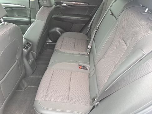 Used 2022 Buick Envision Preferred image 9