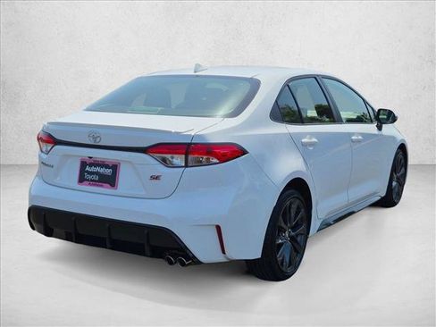 Certified 2023 Toyota Corolla SE w/ Carpet Mat Package (TMS) FWD image 5