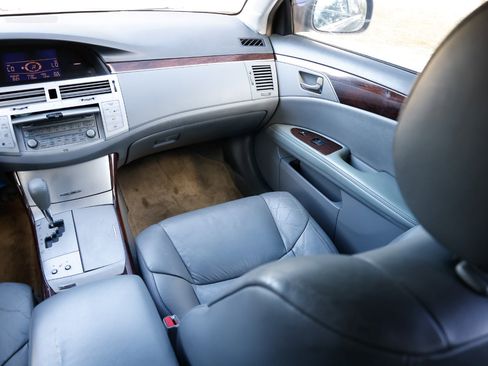 Used 2008 Toyota Avalon Limited image 22